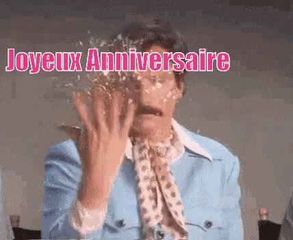  C\est moche de travailler le jour de son anniversaire  !! Happy birthday la Céline Dion du pauvre 