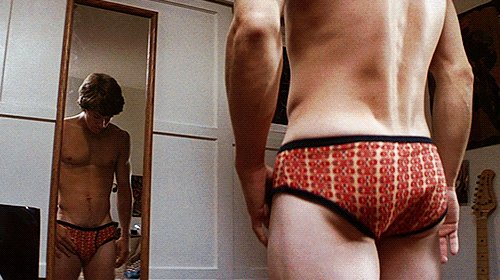 Mark wahlberg penis boogie nights
