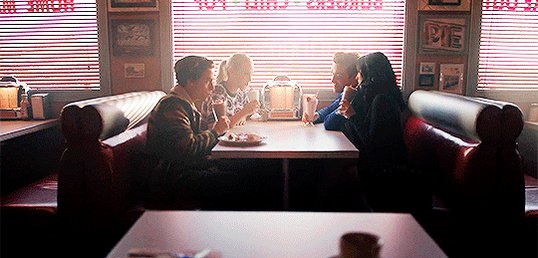 RIVERDALE LATAM's photo on #Riverdale