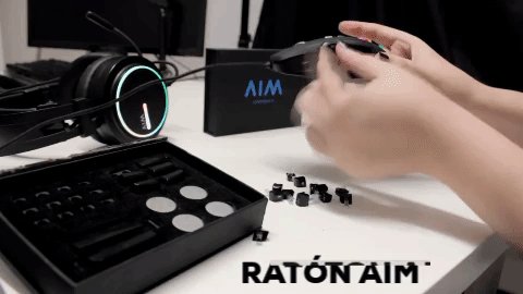 🌟 ¿Cuántos botones laterales le pondrás a tu ratón AIM?
🛒 A la venta en https://amzn.to/2LWwEE6 y http://aimgaming.eu/