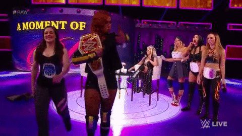 It looks like we've got a 6-Woman #TagTeamMatch on our hands! @AlexaBliss_WWE, @BeckyLynchWWE & @NikkiCrossWWE vs. @PeytonRoyceWWE, @BillieKayWWE & @LaceyEvansWWE! #Raw