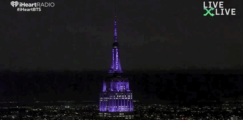 TONIGHT! Make sure to look up at the @EmpireStateBldg to see NYC's most famous building lit up in Purple for @BTS_twt!
#iHeartBTS #BTSxNYC