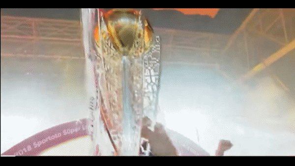 2018-2019 Spor Toto Süper Lig Lefter Küçükandonyadis Sezonu Şampiyonu Galatasaray, 22. şampiyonluğunu Ali Sami Yen Spor Kompleksi Türk Telekom Stadyumu'nda düzenlenecek #GalaGecesi'nde görkemli bir şekilde kutlayacak.
