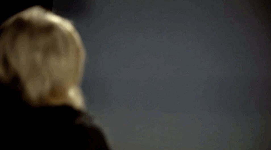 #WWEPhotoShoot with the QUEEN @MsCharlotteWWE streams RIGHT NOW on the award-winning @WWENetwork! http://wwe.me/57D0E7