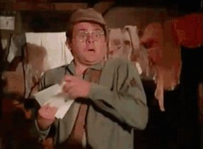  Happy birthday to Gary Burghoff 