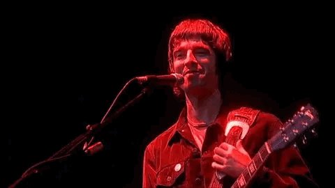Happy birthday to one of the greatest singers and songwriters out there, mister Noel Gallagher      !!!! 