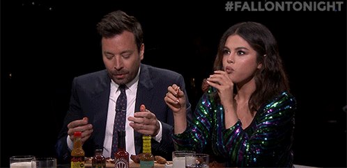 .@selenagomez and Jimmy go head-to-head eating spicy wings as #HotOnes host @seanseaevans grills them with questions https://youtu.be/N4kvtt2T_6YΒ #FallonTonight