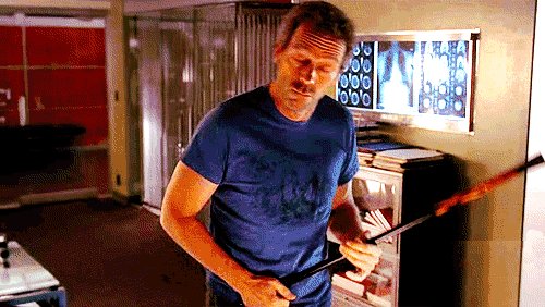 Aujourd\hui, c\est l\anniversaire de mon médecin préféré Dr House ! 
Happy birthday à Hugh Laurie 