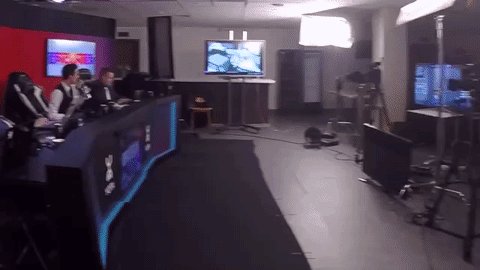 Happy birthday dear Counter-Strike! 🥳
I want to say thank you for all the amazing moments and the wonderful people that you brought into my life <3
Just got this gif🤣
Hey @MACHINEgg
@YNk @vENdettaCSGO @natu