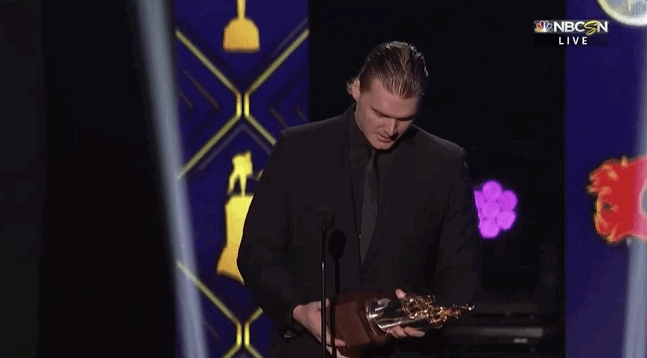 “I’m not ashamed to say I’m mentally ill, but that doesn’t mean I’m mentally weak.”
We couldn’t be more proud of you, @RobinLehner.
