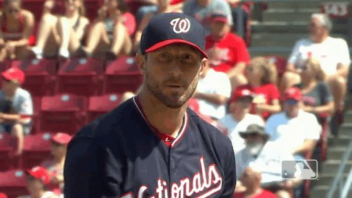 Did *anyone* think that a broken nose was gonna keep Max Scherzer from making his scheduled start?
#Scherzday // #OnePursuit