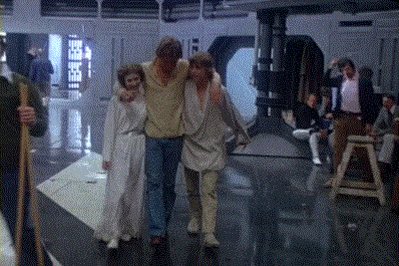 Carrie Fisher, Harrison Ford and @HamillHimself behind the scenes of Star Wars (1977)