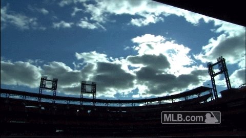 Today's #STLCards attendance: 47,533. The 7th sellout of the season! https://t.co/AYo6LhGCRS