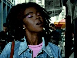 HAPPY BIRTHDAY Lauryn Hill!! 