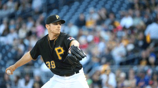 Thru 2 Down 1  It's early. #LetsGoBucs https://t.co/ji7rjWN8YC