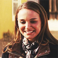 Happy Birthday to Thor\s Natalie Portman! 