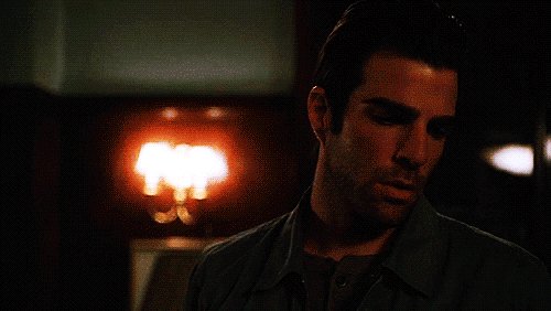    A very happy birthday to Zachary Quinto! ¡Feliz cumpleaños  