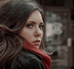 Hoje é aniversário do amor da vida do Damon, Happy birthday Elena Gilbert 