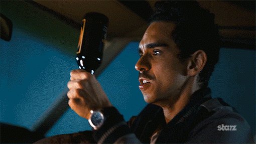     We wish a very happy birthday to Ray Santiago! ¡Feliz cumpleaños  