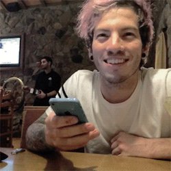 HAPPY BIRTHDAY TO MY BB JOSH DUN UR AMAZING AND I LOVE YOU A LOT 