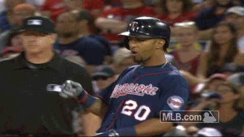 4-2!  An RBI single for @EddieRosario09. #MNTwins https://t.co/g4t7AYB9a8