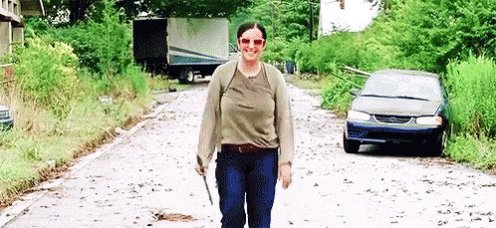 TheWalkingDead: Like or to wish a Happy Birthday to Alanna Masterson! 
