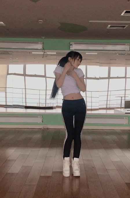 TwitterのコスプレGIF2