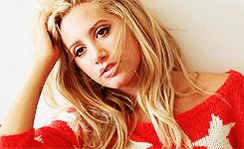 Y\all be like \"Happy birthday Lindsay Lohan\" and I\m like \"Happy birthday Ashley Tisdale\" 