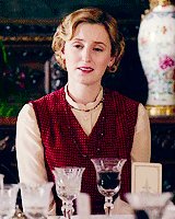 Happy birthday Laura Carmichael 