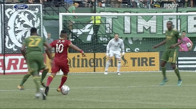 A save in the 17th minute from @Jgleeson20. End-to-end stuff right now. #RCTID #PORvRSL https://t.co/GQ00NRk6Ns