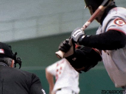 Happy Birthday to the greatest home run hitter of all time, Barry Bonds. 