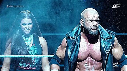 Happy birthday au seul et unique The Game. TRIPLE H    