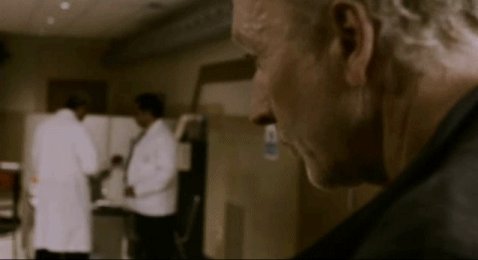    Wishing a very happy birthday to the amazing Tobin Bell! ¡Feliz cumpleaños  