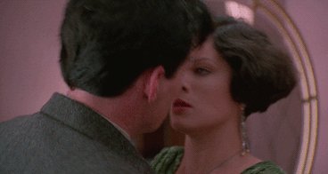 Happy birthday, Marcia Gay Harden!

Ok, no kisses... 