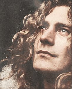 Led Zeppelin 
\"Going To California\" Live \75
HAPPY BIRTHDAY ROBEPLANT!!
 
