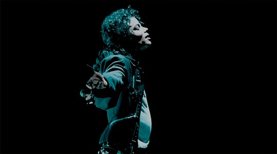 Happy Birthday & RIP to the KING MICHAEL JACKSON 