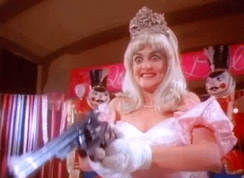    We wish a very happy birthday to the amazing Julie Brown! ¡Feliz cumpleaños 