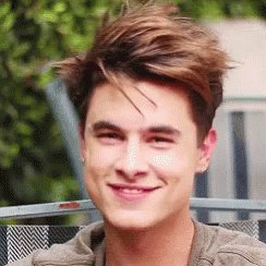 HAPPY 22nd  BIRTHDAY TO THE WONDERFUL AND AMAZING KIAN LAWLEY I LOVE YOU       