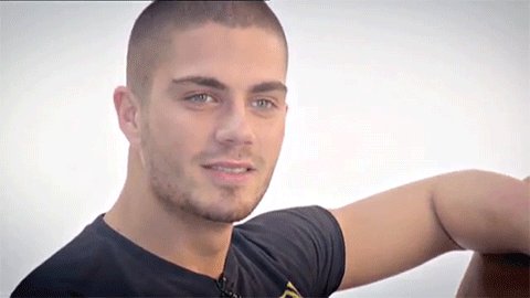 Hoje o Max George, que fazia parte da boyband The Wanted, está completando 29 anos. Happy birthday 