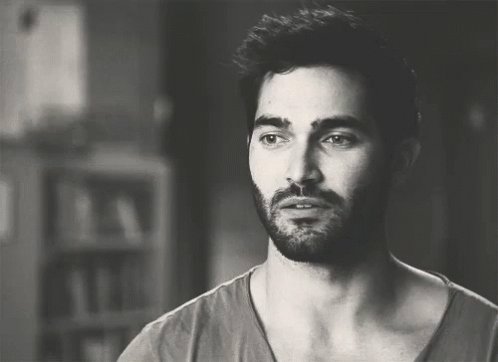 Happy birthday tyler hoechlin  