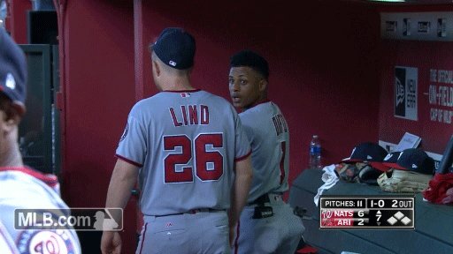 Adam Lind's single drives in a pair of runs! https://t.co/j6Glxea2HO