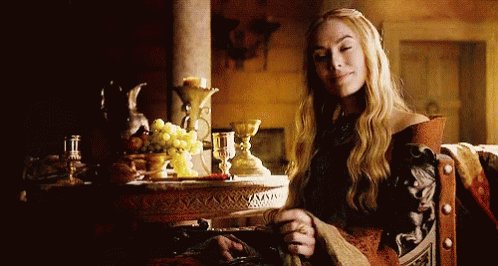 Happy Birthday to the Queen, Lena Headey. 