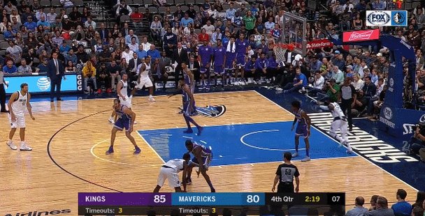 HB scores three the hard way! #DALvsSAC https://t.co/LWpM7S8HZy