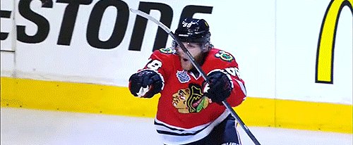 Happy 29th birthday Patrick Kane!!!      