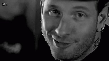 Happy birthday Corey Taylor!!  