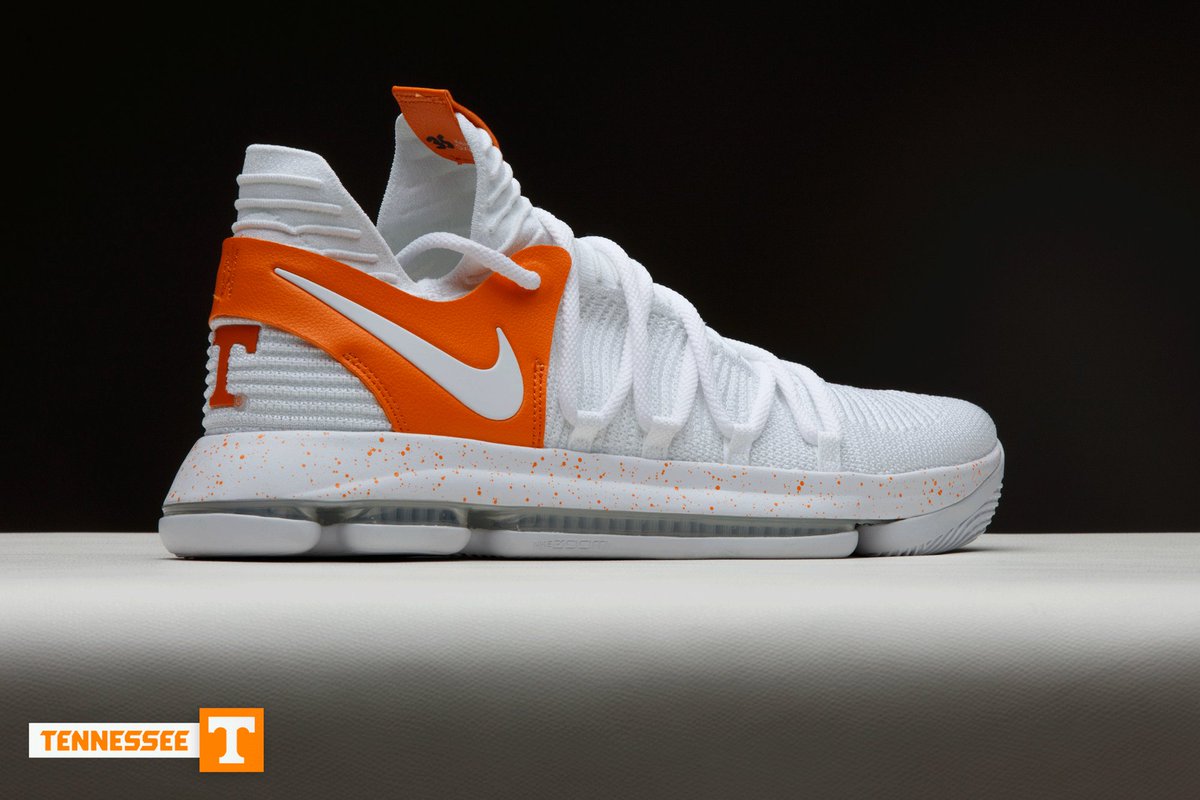 Tennessee basketball shoes cheap