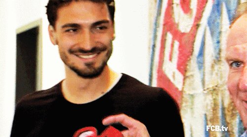 Happy Birthday to one of the best CB in the world Mats Hummels 