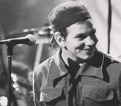 Happy 53rd Birthday to Eddie Vedder.       Te amo!    