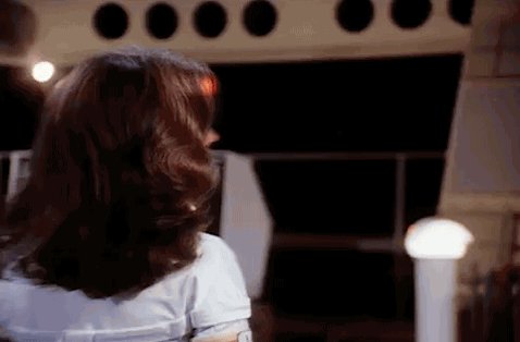 \\beedeebeedeebee\\ Happy Birthday Erin Gray!! 