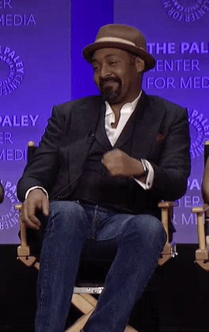  happy birthday Jesse L. Martin! 